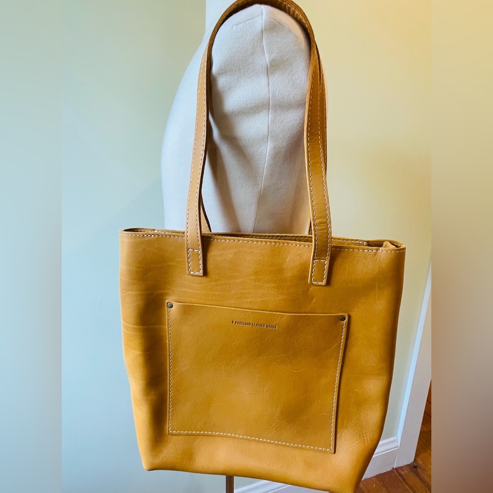Portland leather goods handmade leather tote, Crossbody. Purse. Handbag NWOT